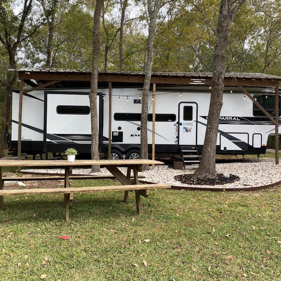 Cozy Rv Experience W/Pool+Spa Near Lake Conroe Willis Luaran gambar